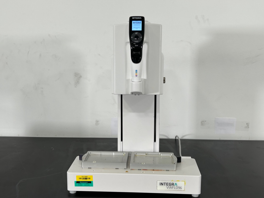 Image of Integra Viaflo 96 Electronic Channel Pipetting System